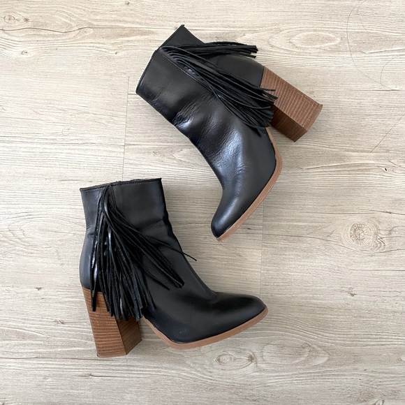 HIBOU | Little burgundy leather tassel ankle boots - Picture 1 of 6